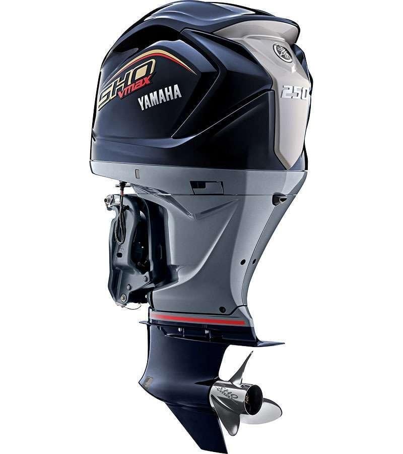 img_001.jpg 2001 Yamaha VMAX 250 HP 6-Cylinder EFI 2-Stroke 20" (L) Outboard Motor - Image 1