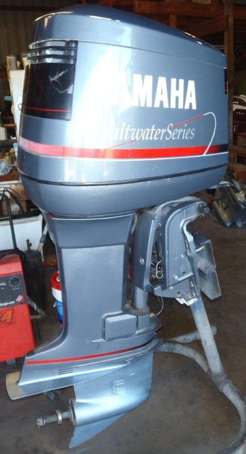 1989 Yamaha 150 HP V6 Carbureted 2-Stroke 25" (X) Outboard Motor - Image 3